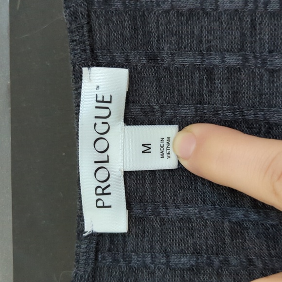 Prologue Long Sleeve Top - Picture 2 of 2